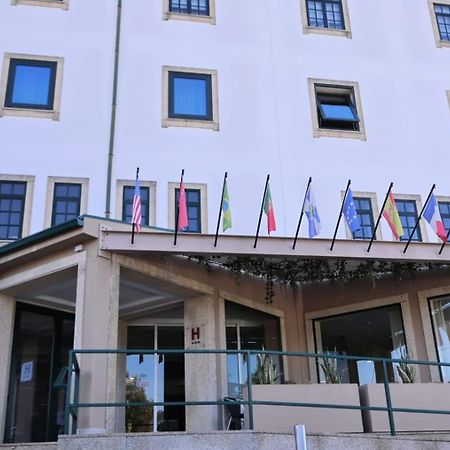Hotel Santhyago Trofa Esterno foto
